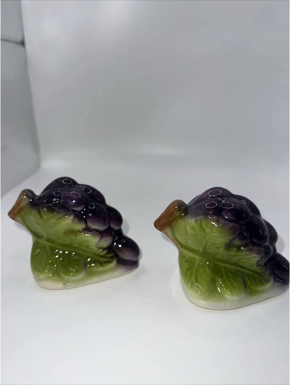 Cluster Of Grapes Salt and Pepper Shakers